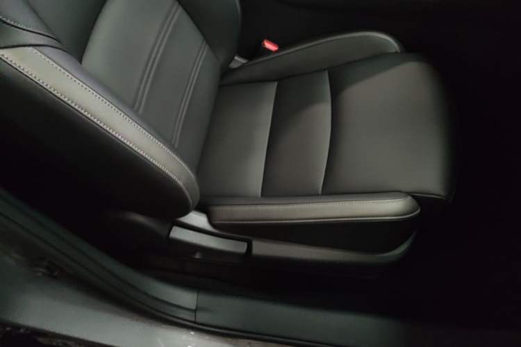 Used Nissan Sylphy 2023 1.6L CVT Enjoyment Edition Right Front Seat