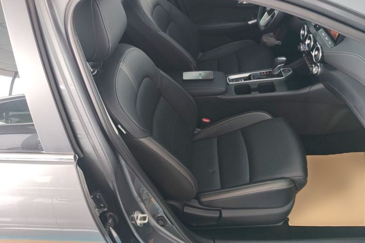 Used Nissan Sylphy 2023 Revised 1.6L CVT Enjoyment Edition Right Front Seat