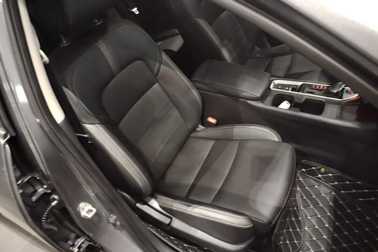 Used Nissan Sylphy 2023 1.6L CVT Enjoyment Edition Right Front Seat