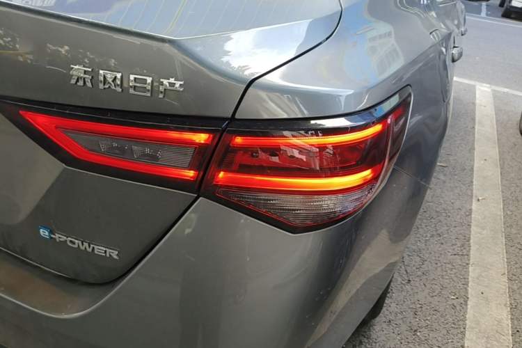 Used Nissan Sylphy 2023 Super Hybrid Electric Drive Super Intelligent Driving Max Right Rear Taillight