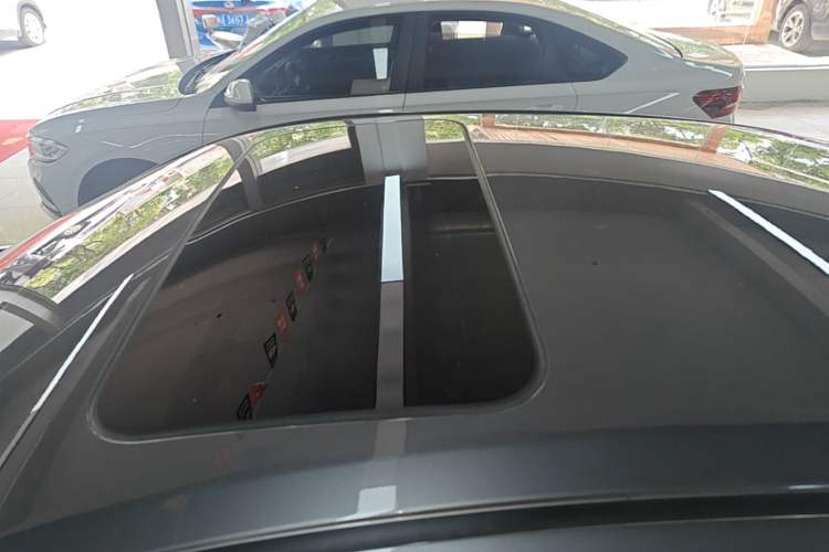 Used Nissan Sylphy 2023 1.6L CVT Enjoyment Edition Roof