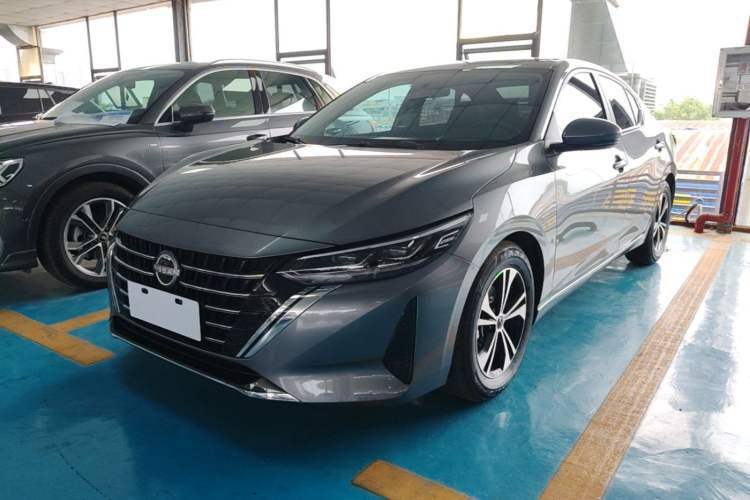 Used Nissan Sylphy 2023 Revised 1.6L CVT Enjoyment Edition Guazi used car, China used car export, Used car for sale, Used  cars, Cheapest cars for sale