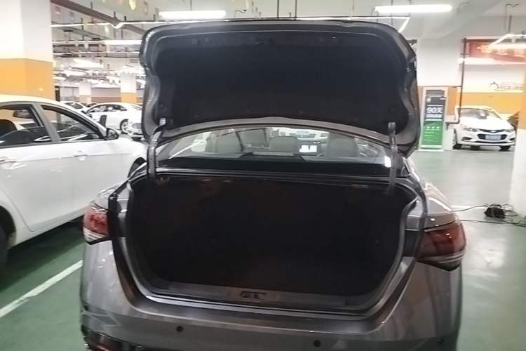 Used Nissan Sylphy 2023 1.6L CVT Enjoyment Edition Trunk