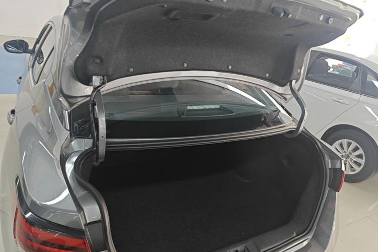 Used Nissan Sylphy 2023 1.6L CVT Enjoyment Edition Trunk