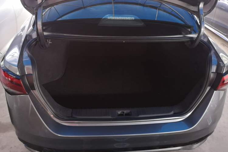 Used Nissan Sylphy 2023 1.6L CVT Enjoyment Edition Trunk