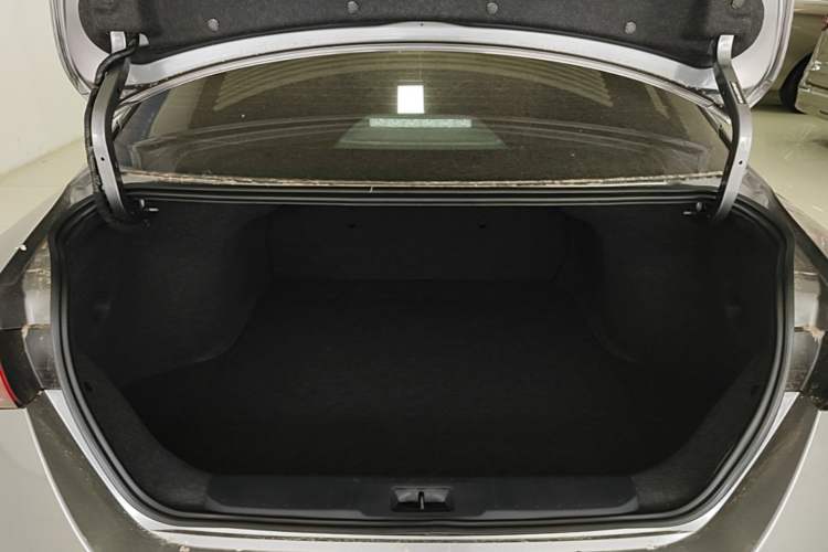 Used Nissan Sylphy 2023 1.6L CVT Enjoyment Edition Trunk