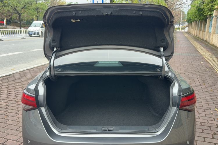 Used Nissan Sylphy 2023 1.6L CVT Enjoyment Edition Trunk