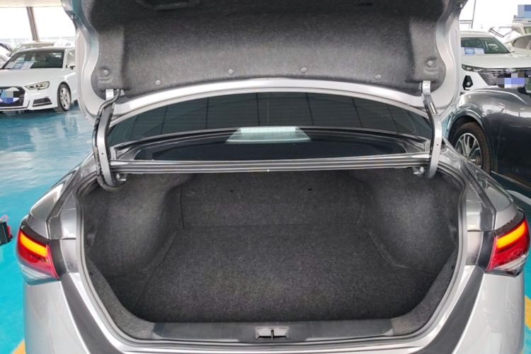 Used Nissan Sylphy 2023 Revised 1.6L CVT Enjoyment Edition Trunk