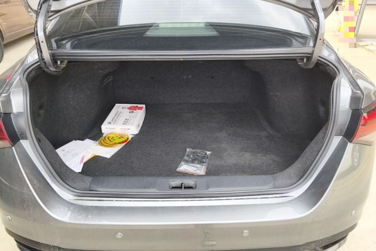 Used Nissan Sylphy 2023 1.6L CVT Enjoyment Edition Trunk