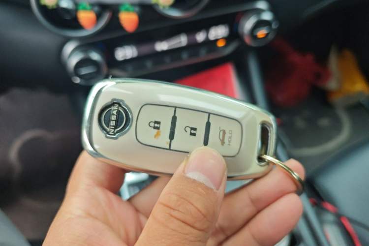 Used Nissan Sylphy 2023 Revised 1.6L CVT Enjoyment Edition Vehicle Key