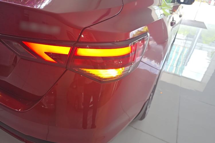 Used Nissan Sylphy 2023 1.6L CVT Smart Drive Version Right Rear Taillight