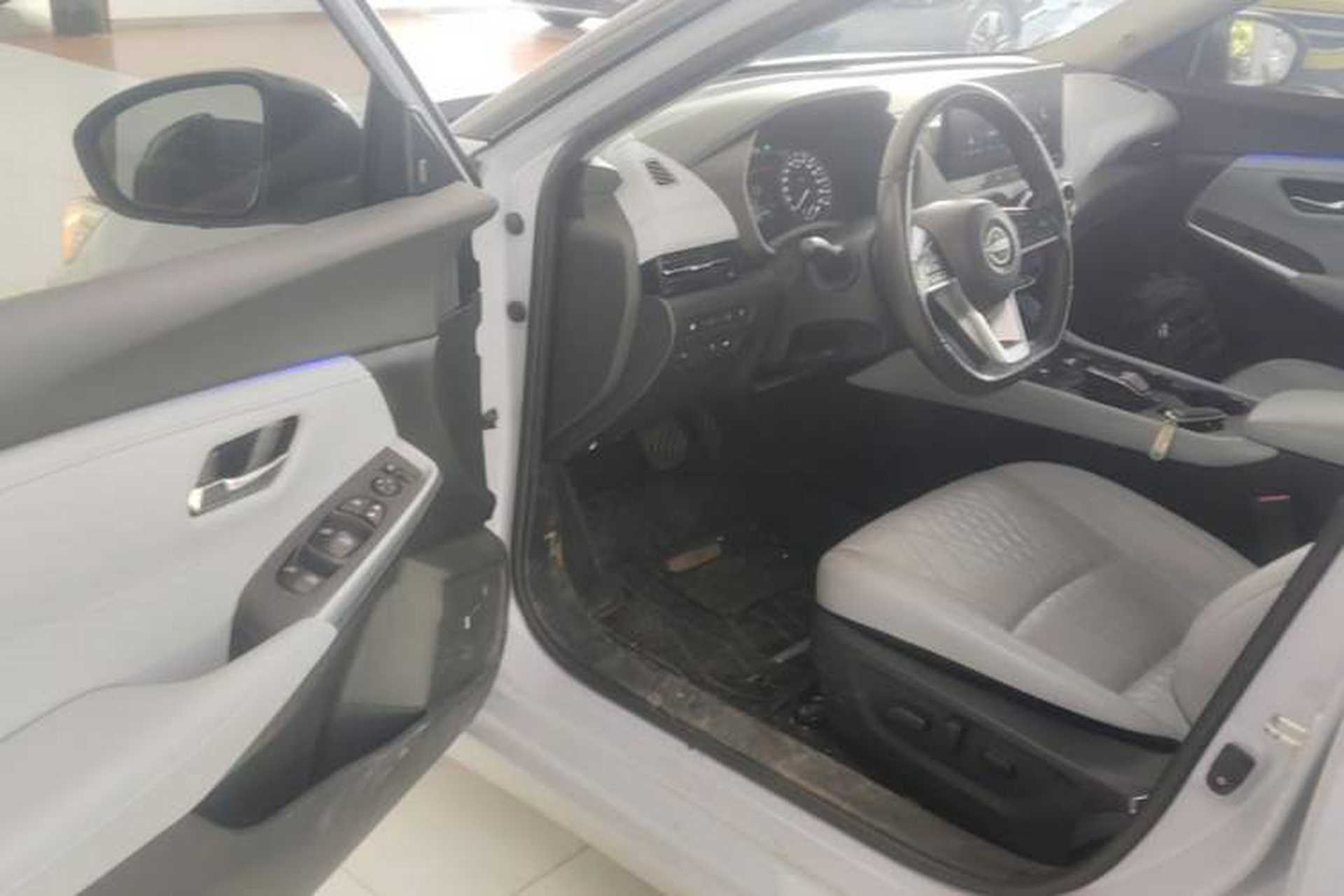 Used Nissan Sylphy 2023 Super Hybrid Electric Drive Ultra-Luxury Model Driver Seat