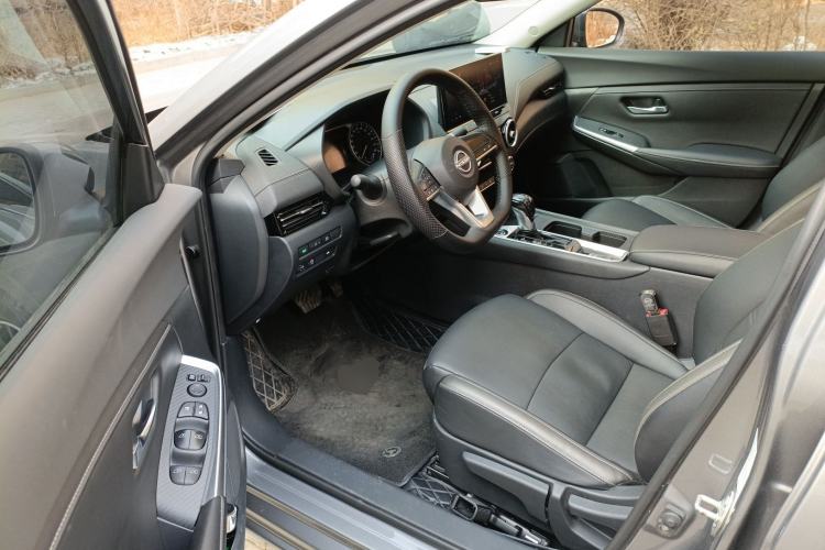 Used Nissan Sylphy 2023 1.6L CVT Enjoyment Edition Driver Seat