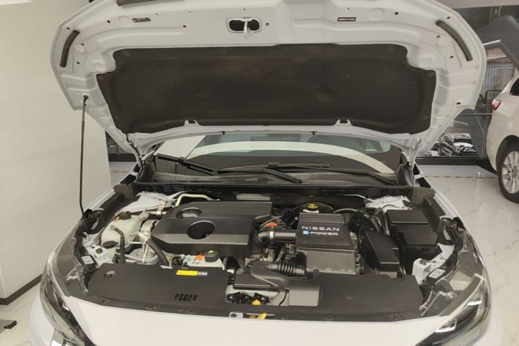 Used Nissan Sylphy 2023 Super Hybrid Electric Drive Ultra-Luxury Model Engine Bay