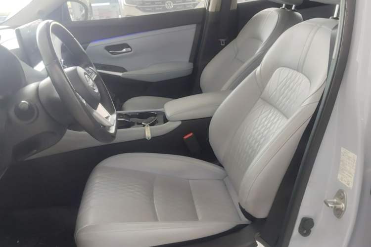 Used Nissan Sylphy 2023 Super Hybrid Electric Drive Ultra-Luxury Model Left Front Seat