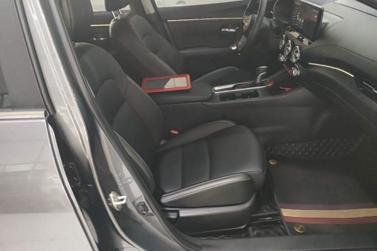 Used Nissan Sylphy 2023 1.6L CVT Enjoyment Edition Right Front Seat