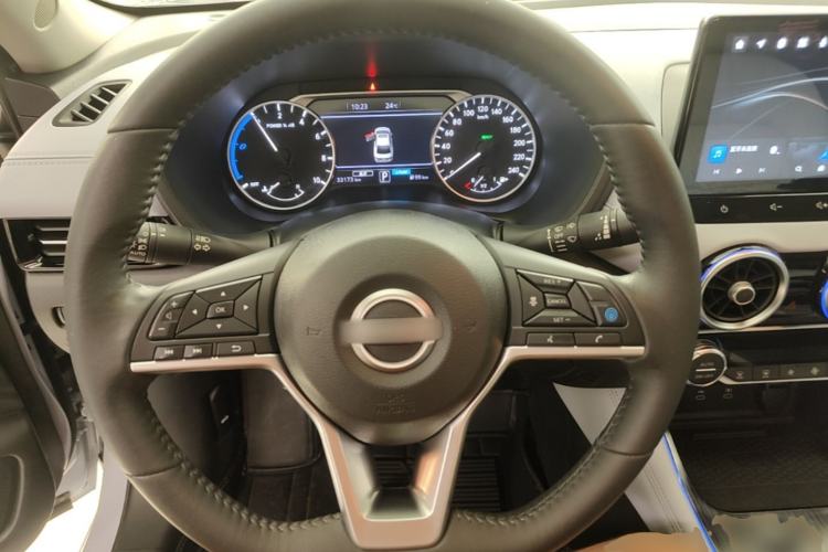 Used Nissan Sylphy 2023 Super Hybrid Electric Drive Ultra-Luxury Model Steering Wheel