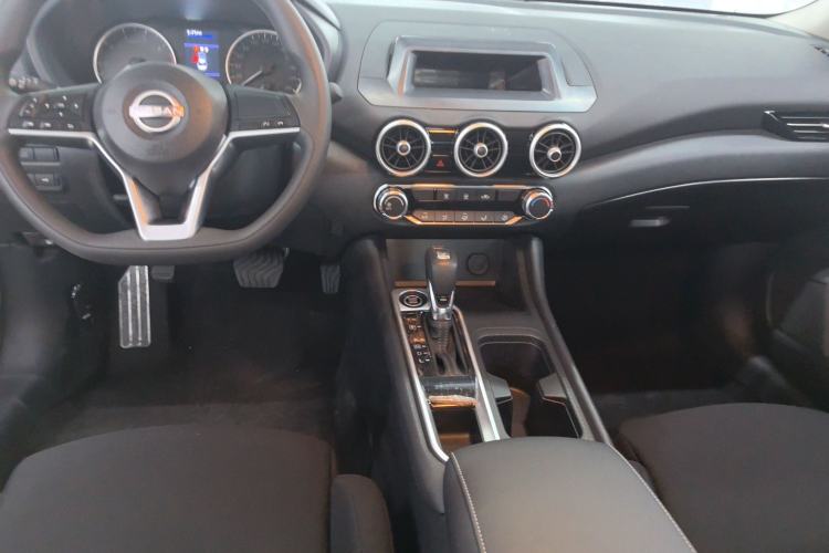 Used Nissan Sylphy 2023 1.6L CVT Comfort Edition Audio And AC Panel