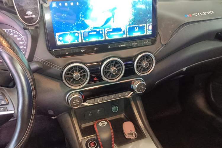 Used Nissan Sylphy 2023 1.6L CVT Enjoyment Edition Audio And AC Panel