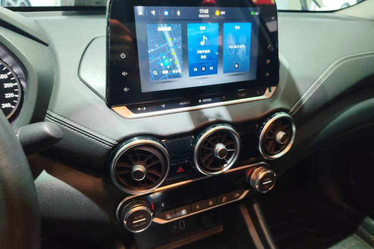 Used Nissan Sylphy 2023 1.6L CVT Enjoyment Edition Audio And AC Panel