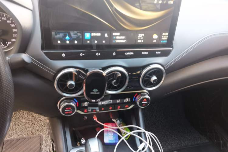 Used Nissan Sylphy 2023 1.6L CVT Enjoyment Edition Audio And AC Panel