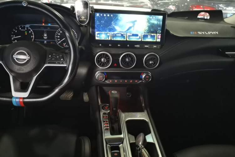 Used Nissan Sylphy 2023 1.6L CVT Enjoyment Edition Audio And AC Panel
