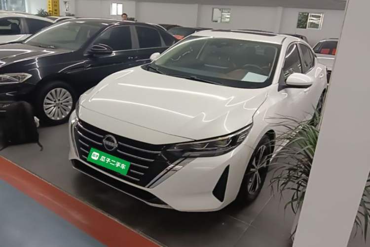 Used Nissan Sylphy 2023 1.6L CVT Smart Drive Version Guazi used car, China used car export, Used car for sale, Used  cars, Cheapest cars for sale