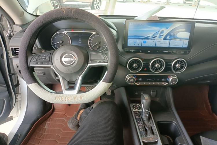 Used Nissan Sylphy 2023 1.6L CVT Enjoyment Edition Center Console