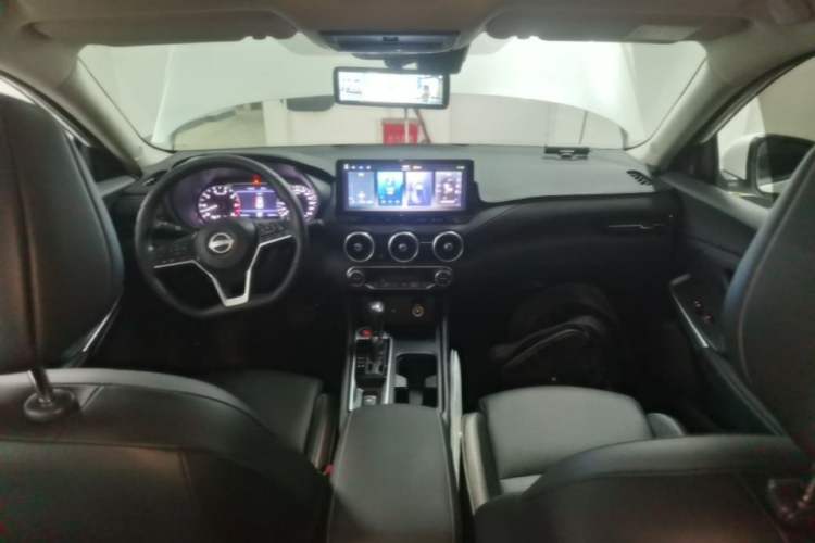 Used Nissan Sylphy 2023 1.6L CVT Smart Drive Version Center Console