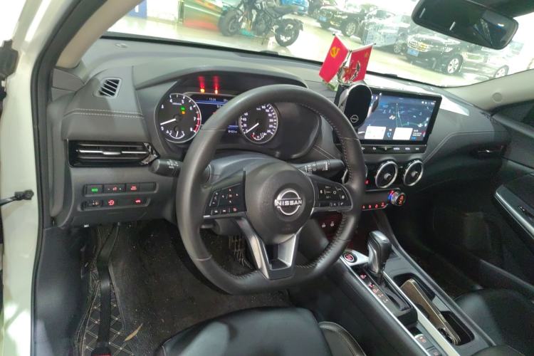 Used Nissan Sylphy 2023 1.6L CVT Enjoyment Edition Center Console