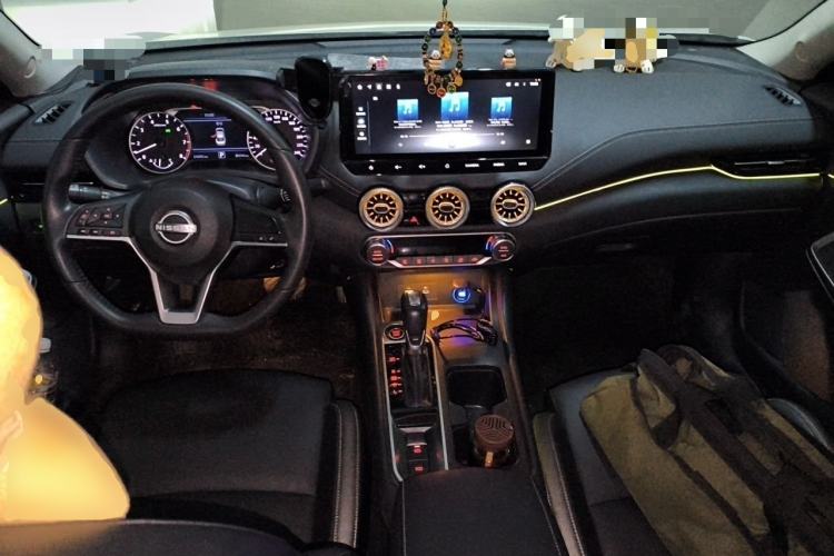 Used Nissan Sylphy 2023 1.6L CVT Enjoyment Edition Center Console