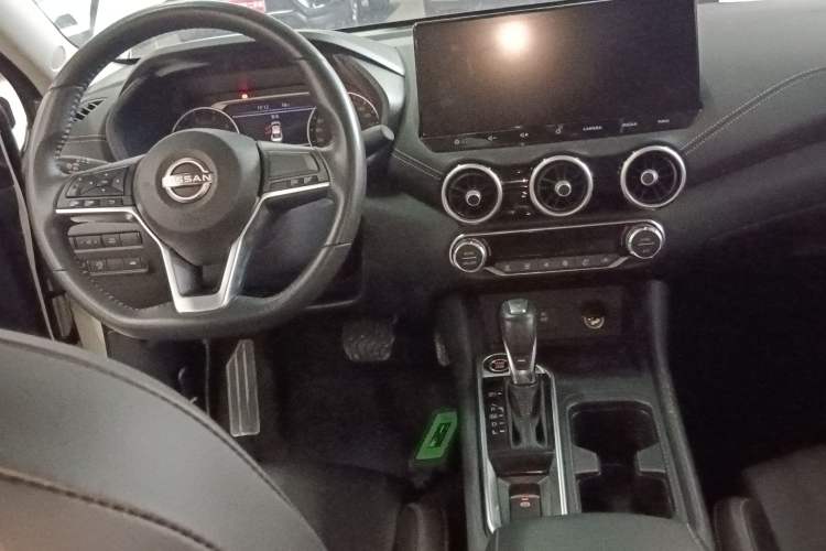 Used Nissan Sylphy 2023 1.6L CVT Enjoyment Edition Center Console