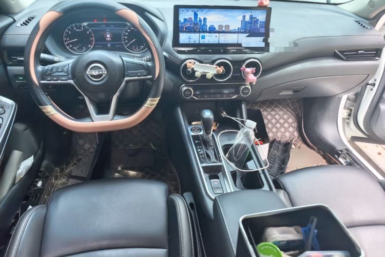 Used Nissan Sylphy 2023 1.6L CVT Enjoyment Edition Center Console