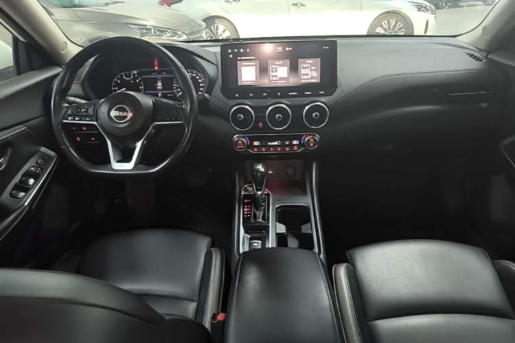 Used Nissan Sylphy 2023 1.6L CVT Enjoyment Edition Center Console