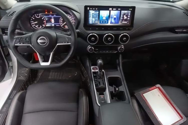 Used Nissan Sylphy 2023 1.6L CVT Enjoyment Edition Center Console