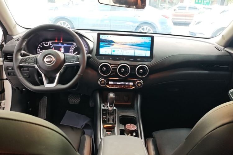 Used Nissan Sylphy 2023 1.6L CVT Enjoyment Edition Center Console