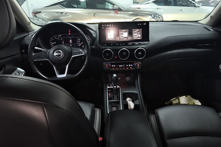 Used Nissan Sylphy 2023 1.6L CVT Enjoyment Edition Center Console