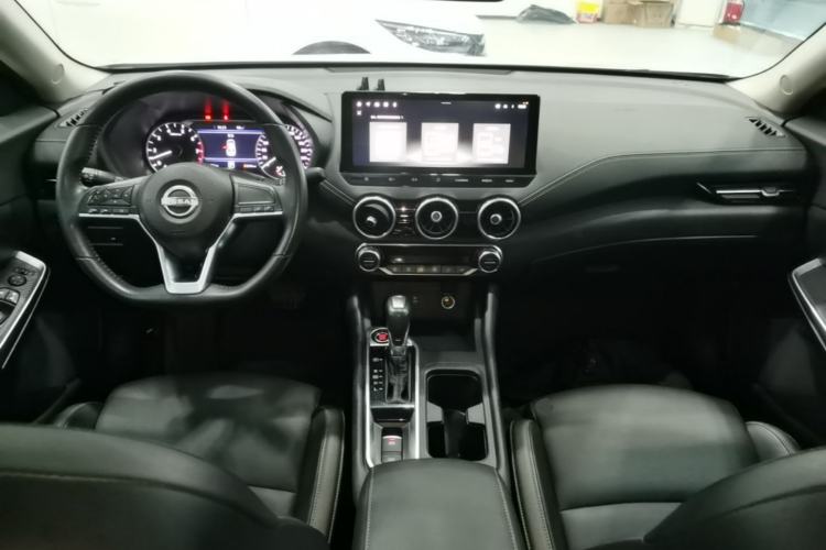 Used Nissan Sylphy 2023 1.6L CVT Enjoyment Edition Center Console