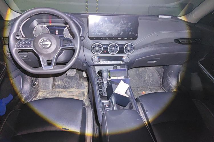 Used Nissan Sylphy 2023 Revised 1.6L CVT Enjoyment Edition Center Console
