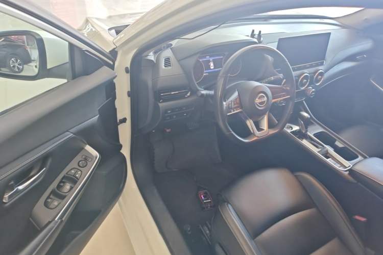 Used Nissan Sylphy 2023 1.6L CVT Enjoyment Edition Driver Seat