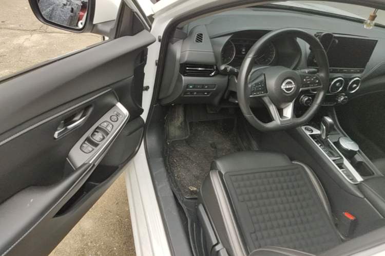 Used Nissan Sylphy 2023 1.6L CVT Enjoyment Edition Driver Seat