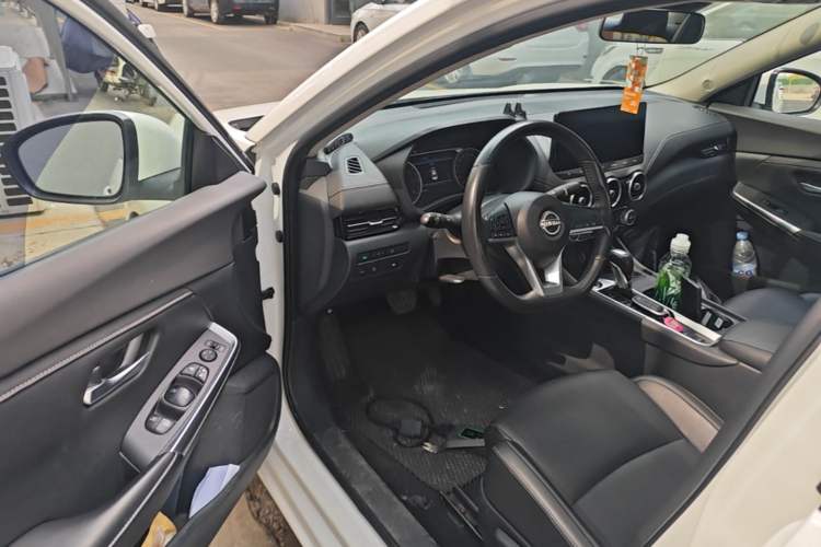 Used Nissan Sylphy 2023 1.6L CVT Enjoyment Edition Driver Seat