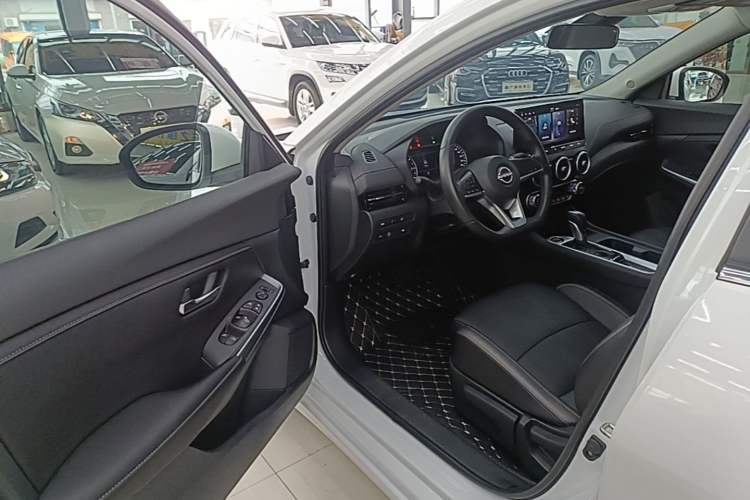 Used Nissan Sylphy 2023 1.6L CVT Enjoyment Edition Driver Seat
