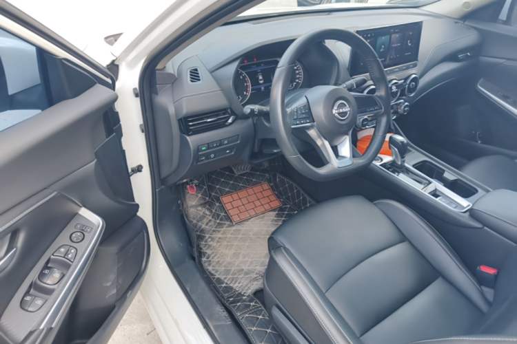 Used Nissan Sylphy 2023 1.6L CVT Enjoyment Edition Driver Seat