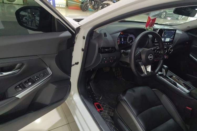 Used Nissan Sylphy 2023 1.6L CVT Enjoyment Edition Driver Seat