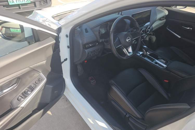 Used Nissan Sylphy 2023 1.6L CVT Enjoyment Edition Driver Seat