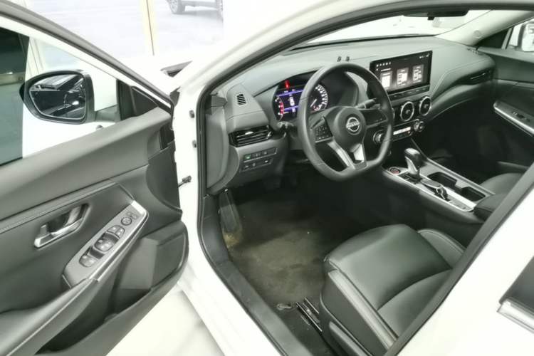Used Nissan Sylphy 2023 1.6L CVT Enjoyment Edition Driver Seat