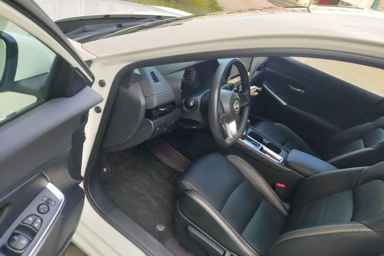 Used Nissan Sylphy 2023 1.6L CVT Enjoyment Edition Driver Seat