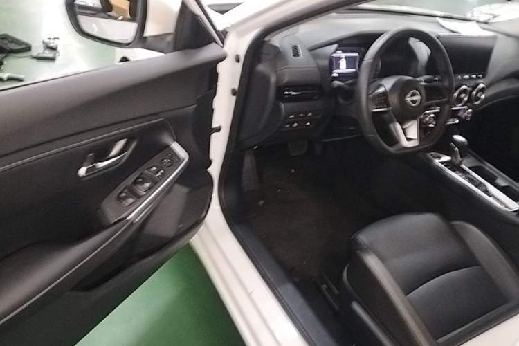 Used Nissan Sylphy 2023 1.6L CVT Enjoyment Edition Driver Seat