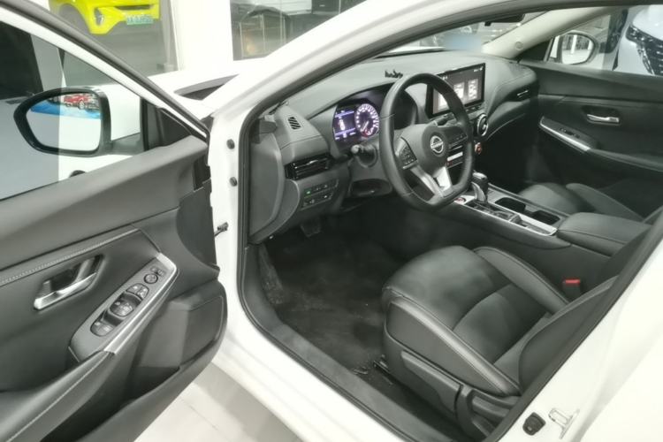 Used Nissan Sylphy 2023 1.6L CVT Enjoyment Edition Driver Seat